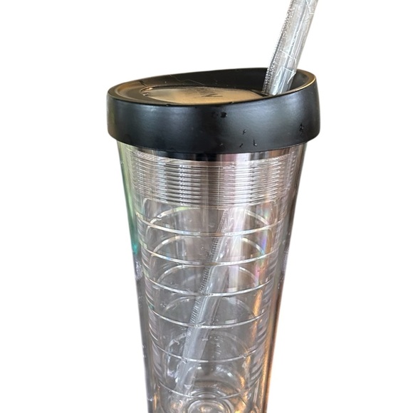Ninja Insulated Clear Tumbler with Black Lid and Straw New Without Tags - Picture 1 of 2
